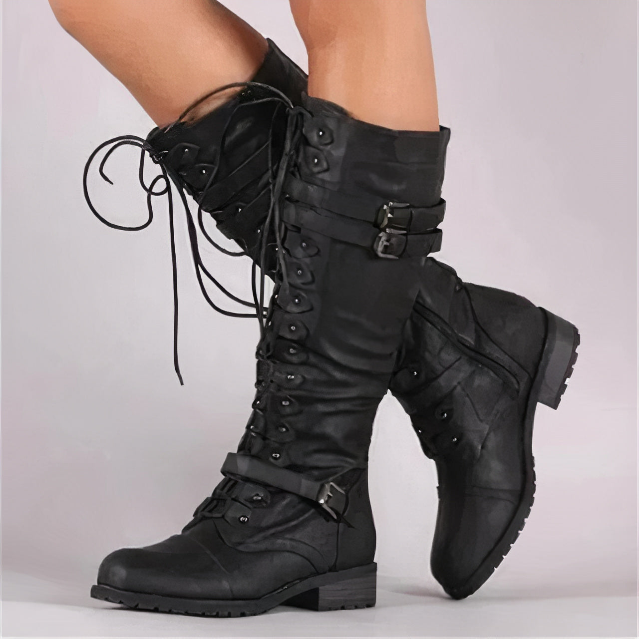 Capri - Retro lace-up boots with buckle