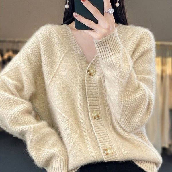 Iris - Elegant Warm Cashmere Cardigan