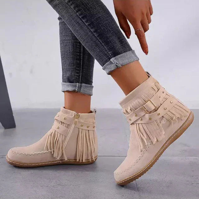 Reign - Vintage Warm Boots with Fringes