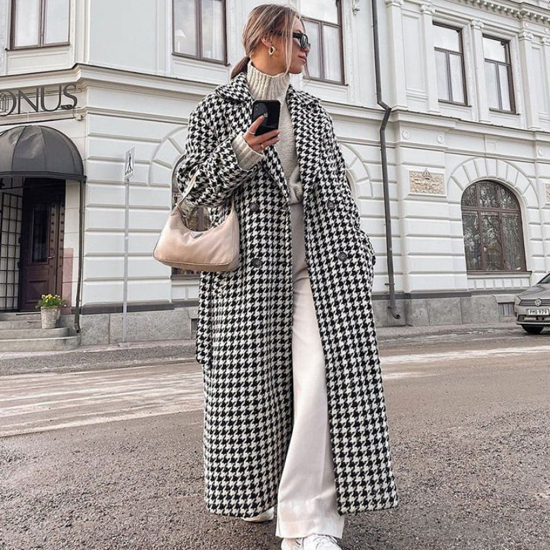 Yasmin - Houndstooth Trench coat